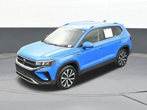 Used 2023 Volkswagen Taos SE FWD image 68