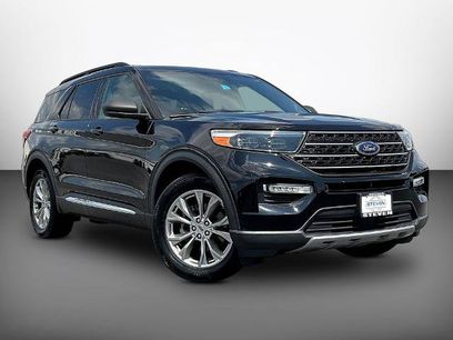 Certified 2020 Ford Explorer XLT w/ Equipment Group 202A