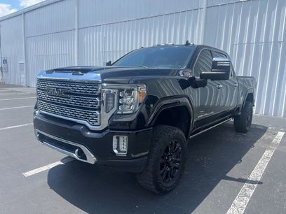 Used 2022 GMC Sierra 2500 Denali w/ Denali Black Diamond Edition