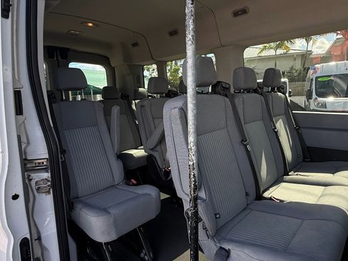 Used 2016 Ford Transit 350 XLT image 19