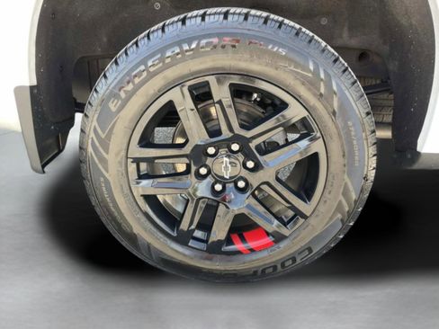 Used 2022 Chevrolet Silverado 1500 RST w/ Redline Edition image 28