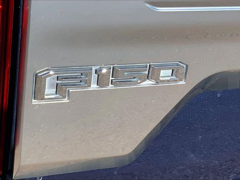 Used 2019 Ford F150 Platinum image 9
