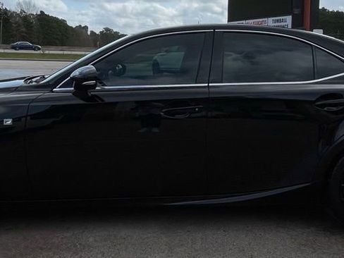 Used 2016 Lexus IS 200t w/ F Sport Package image 9