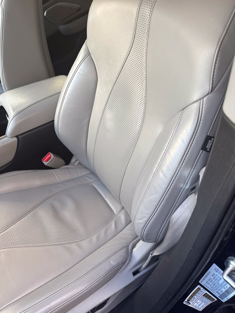 Used 2020 Acura RDX w/ Technology Package AWD/4WD image 3
