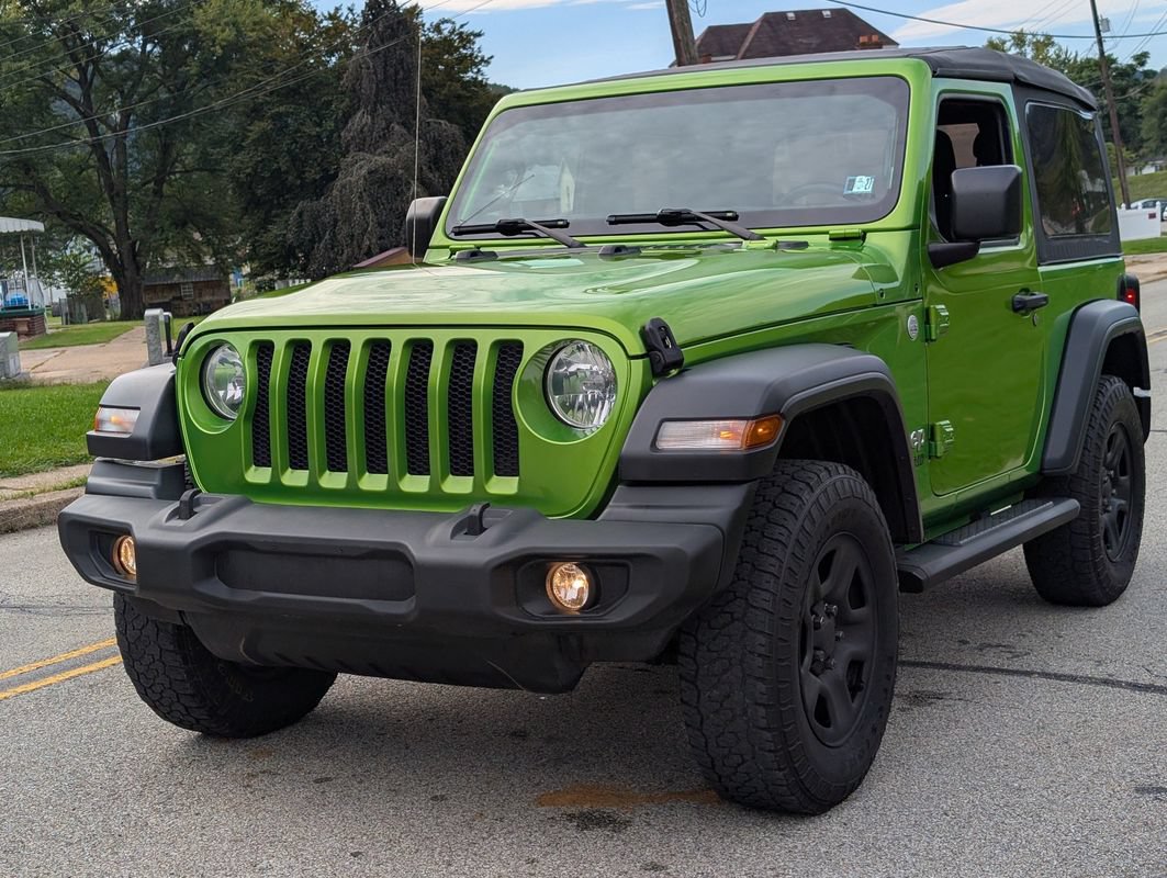 Used 2018 Jeep Wrangler Sport AWD/4WD image 11
