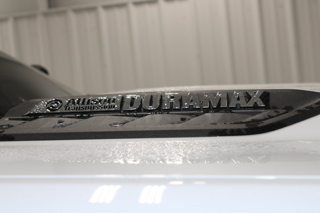 Used 2025 Chevrolet Silverado 2500 Custom w/ Custom Value Package AWD/4WD image 12