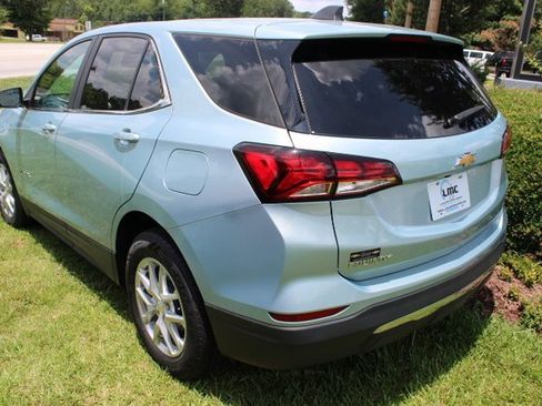 Certified 2022 Chevrolet Equinox LT image 4