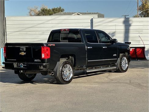 Used 2017 Chevrolet Silverado 1500 High Country image 10