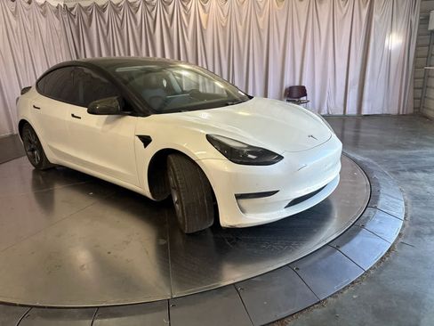 Used 2021 Tesla Model 3 Long Range AWD/4WD image 3