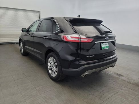 Used 2019 Ford Edge Titanium w/ Cold Weather Package AWD/4WD image 5
