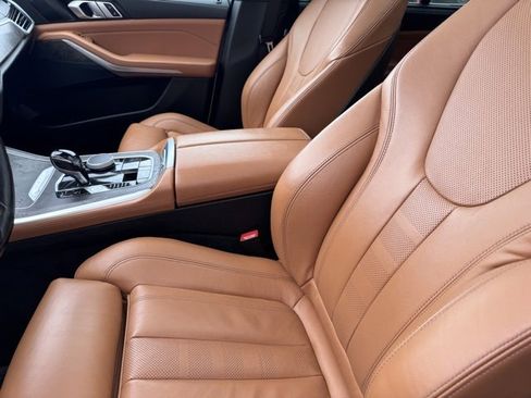 Used 2021 BMW X5 xDrive40i image 9