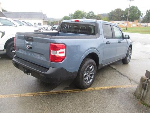 New 2025 Ford Maverick XLT image 5