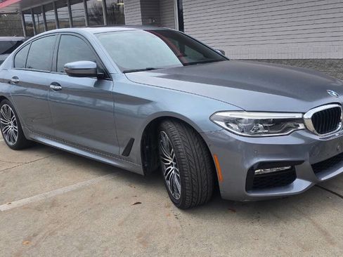 Used 2017 BMW 540i image 3