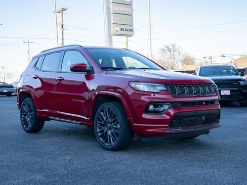 Used 2023 Jeep Compass Limited image 7