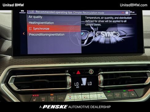 Used 2025 BMW X4 M40i image 11