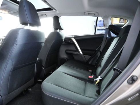 Used 2013 Toyota RAV4 XLE AWD/4WD image 14
