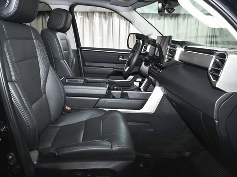 Used 2024 Toyota Tundra Limited w/ Power Package image 58