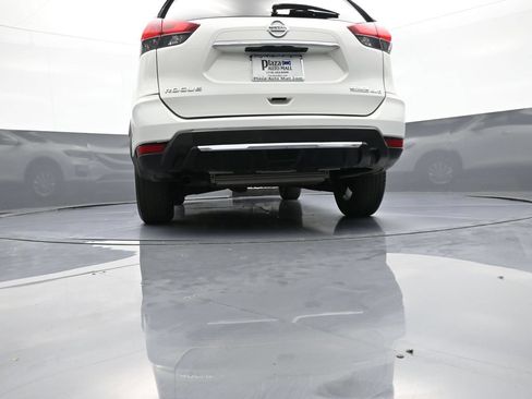 Used 2020 Nissan Rogue S w/ Special Edition Package AWD/4WD image 29