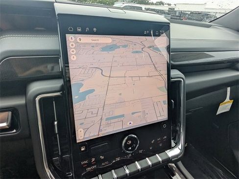 New 2026 GMC Yukon XL Elevation image 22