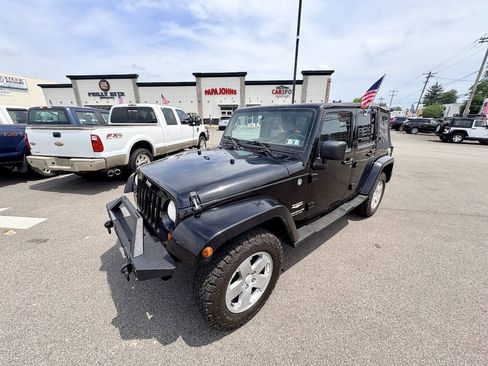 Used 2007 Jeep Wrangler Unlimited Sahara AWD/4WD image 39