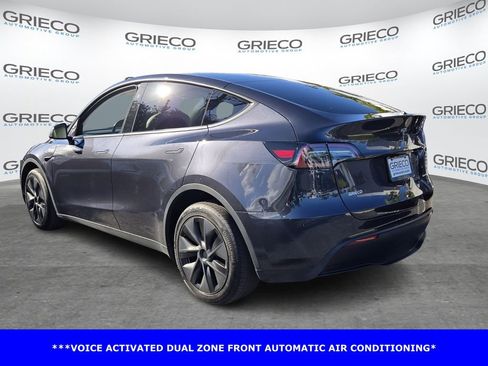 Used 2024 Tesla Model Y Long Range image 5