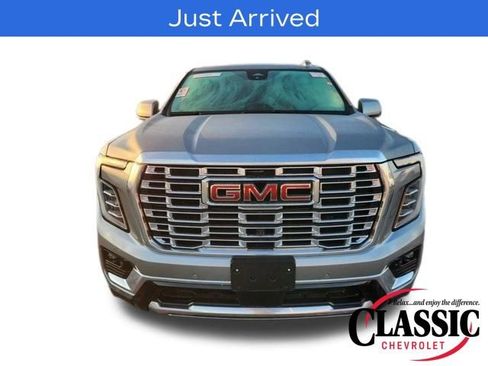 Used 2025 GMC Yukon Denali image 3