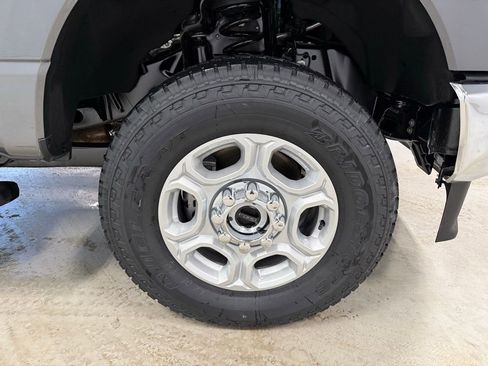 New 2026 Ford F250 XLT w/ 360-Degree Camera Package AWD/4WD image 12