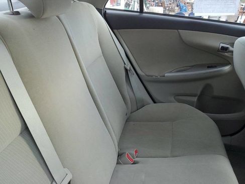 Used 2012 Toyota Corolla LE image 8