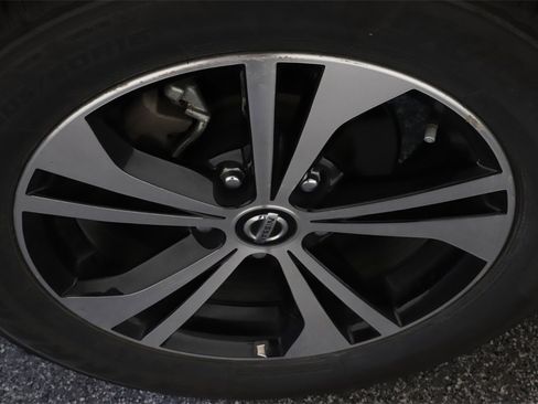 Used 2023 Nissan Sentra SV image 30