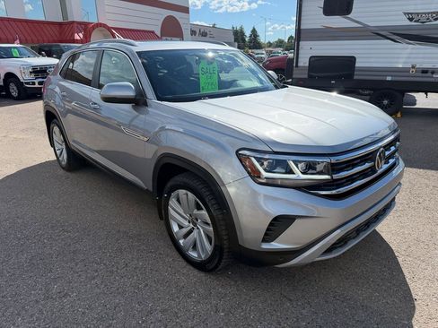 Used 2021 Volkswagen Atlas Cross Sport SEL AWD/4WD image 2