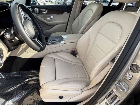 Used 2020 Mercedes-Benz GLC 300 image 19