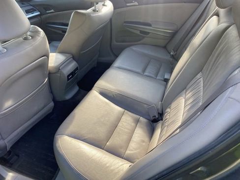 Used 2010 Honda Accord EX-L image 11