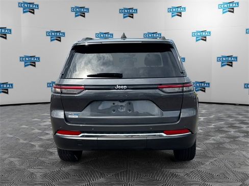 Certified 2022 Jeep Grand Cherokee Limited 4xe image 5