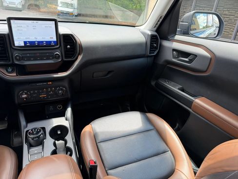 Used 2021 Ford Bronco Sport Badlands w/ Badlands Package AWD/4WD image 14