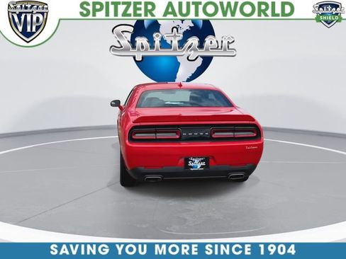 Used 2016 Dodge Challenger SXT Plus image 8