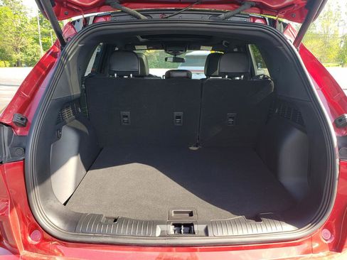 Used 2024 Ford Escape ST-Line w/ Tech Pack #1 AWD/4WD image 5