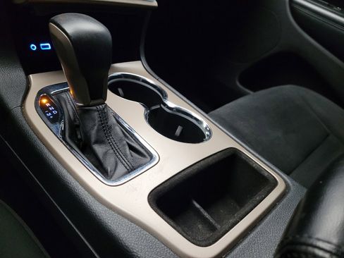 Used 2016 Jeep Grand Cherokee Laredo w/ Quick Order Package 23E image 26