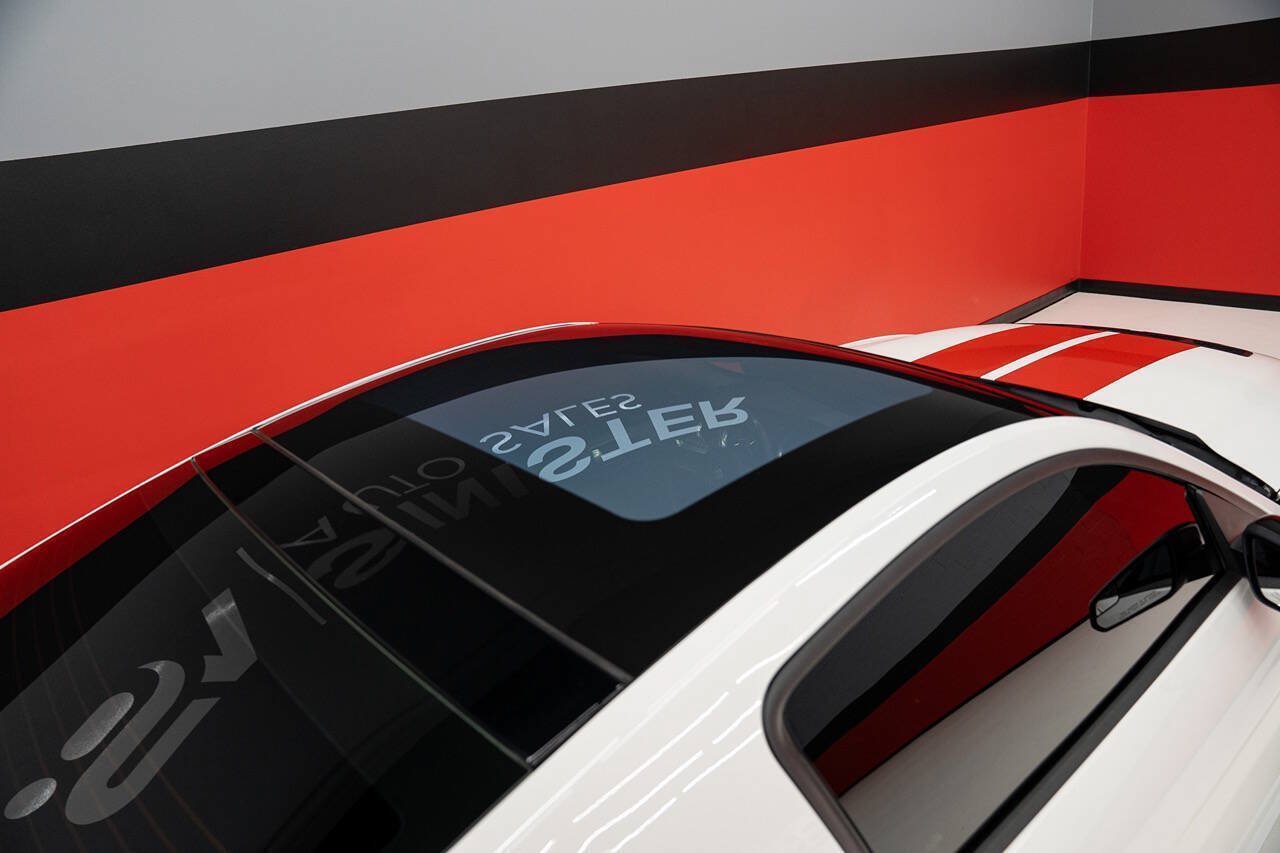 Used 2013 Ford Mustang Shelby GT500 RWD image 52