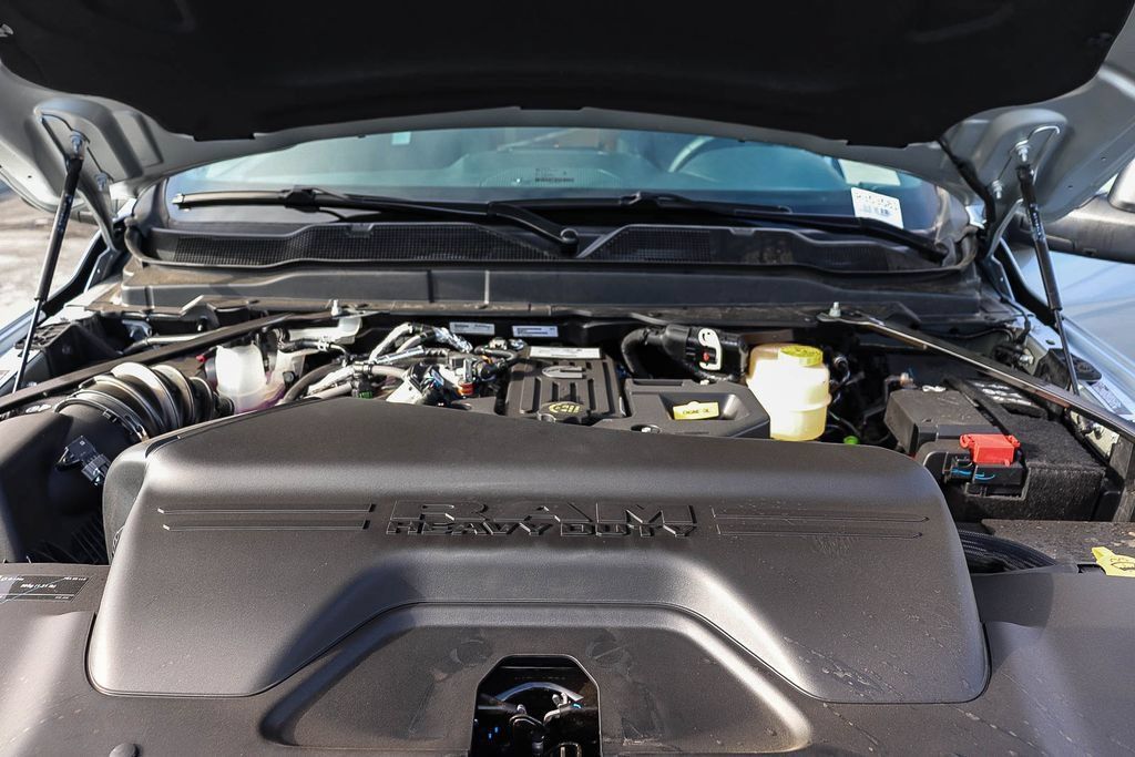 New 2026 RAM 3500 Tradesman AWD/4WD image 31