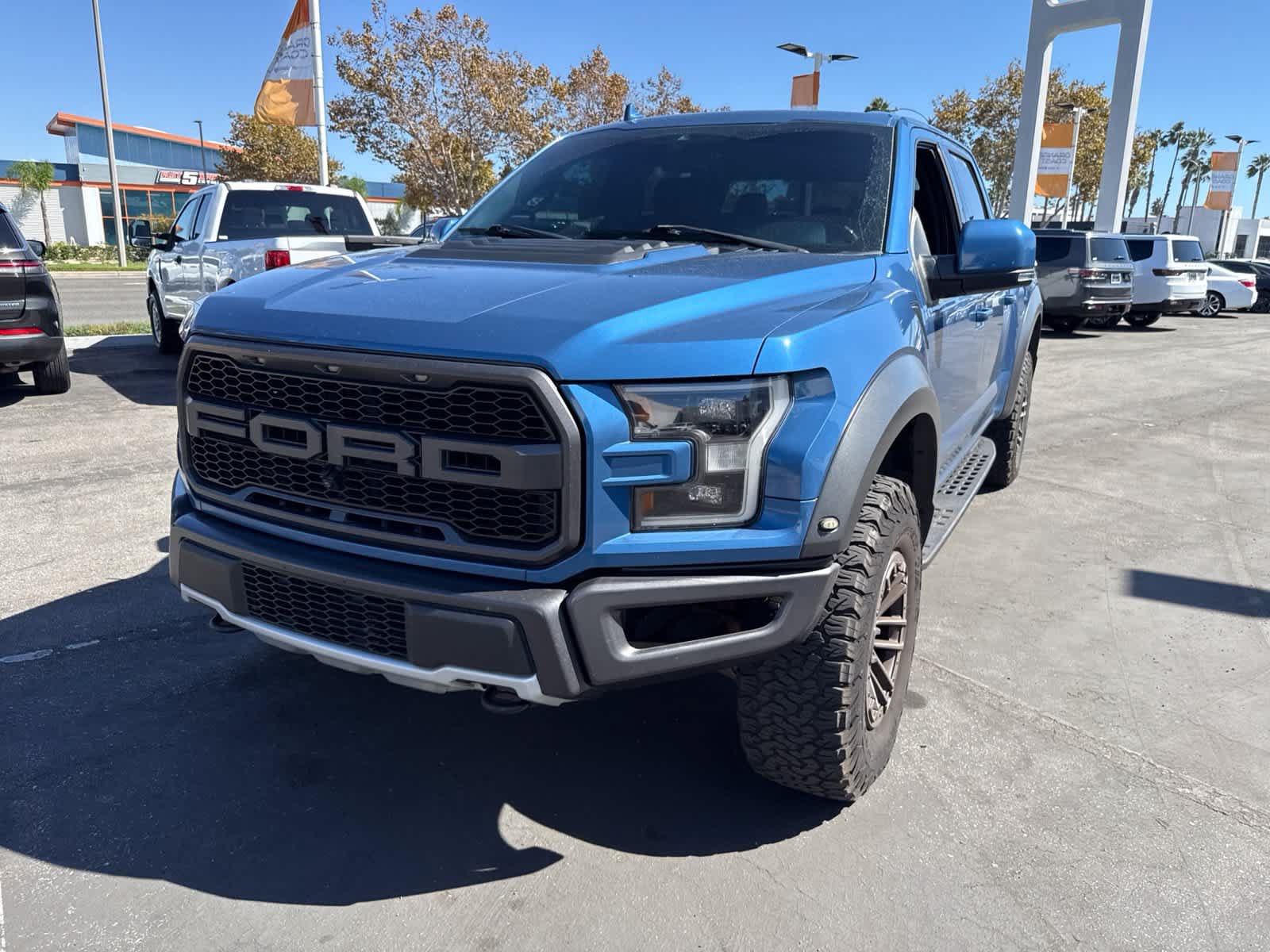Used 2020 Ford F150 Raptor w/ Equipment Group 802A Luxury AWD/4WD image 2
