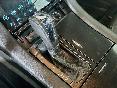 Used 2013 Ford Taurus SHO AWD/4WD image 24