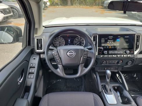 New 2026 Nissan Frontier SV w/ Tow Package RWD image 22