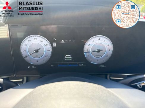 Used 2024 Hyundai Elantra SEL w/ Convenience Package FWD image 27