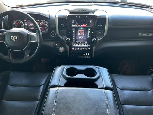 Used 2020 RAM 1500 Laramie RWD image 4