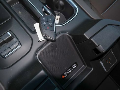 New 2026 GMC Sierra 1500 Denali AWD/4WD image 25