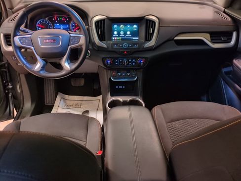 Used 2019 GMC Terrain SLE w/ Driver Convenience Package image 16