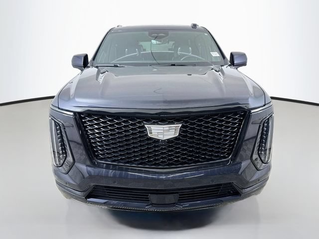 Used 2025 Cadillac Escalade Sport Platinum AWD/4WD image 2