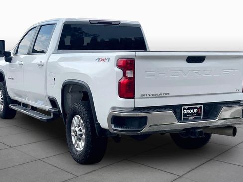 Used 2023 Chevrolet Silverado 2500 LT AWD/4WD image 12