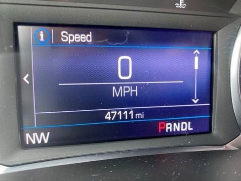 Used 2021 Chevrolet Blazer LT AWD/4WD image 2