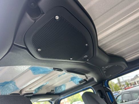 New 2026 Jeep Wrangler Sport S image 28